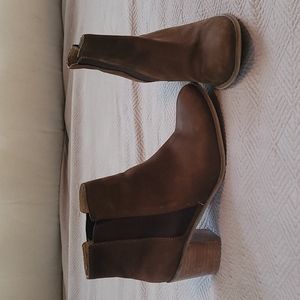 Brown nubuck booties